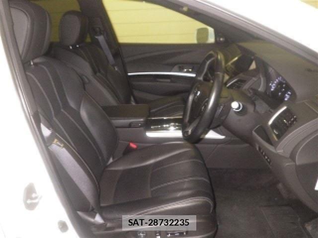Honda LEGEND 2019-11 8218970-3