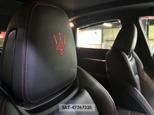 Maserati LEVANTE 2021-06 8223006-18