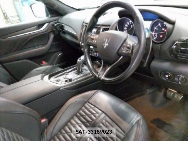 Maserati LEVANTE 2020-05 8223111-4