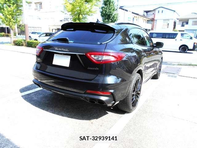 Maserati LEVANTE 2020-09 8224752-11