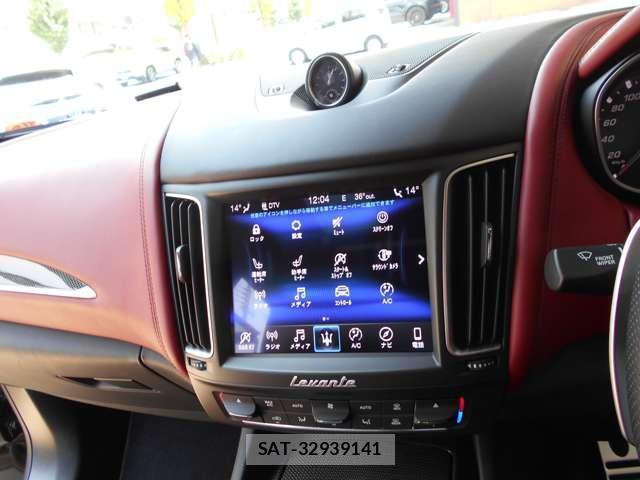 Maserati LEVANTE 2020-09 8224752-18