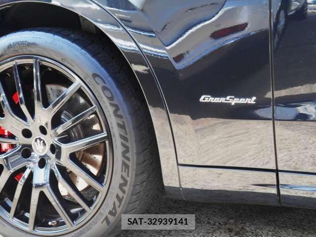 Maserati LEVANTE 2020-09 8224752-4