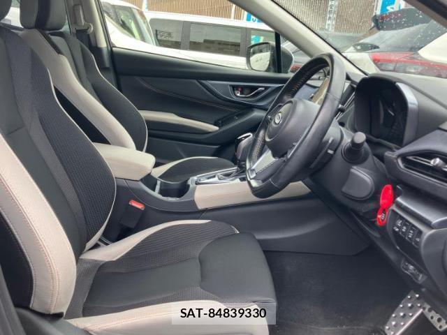 Subaru LAYBACK 2024-03 8225263-4