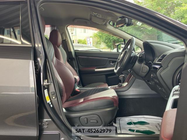 Subaru LEVORG 2016-08 8218408-10