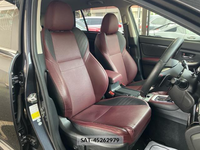 Subaru LEVORG 2016-08 8218408-11