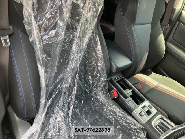 Subaru LEVORG 2015-08 8219793-14