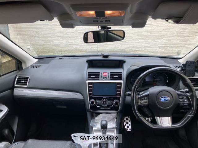 Subaru LEVORG 2014-08 8220071-14