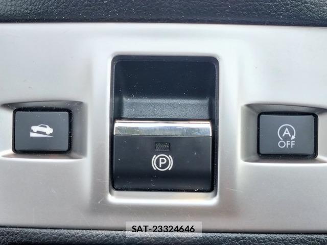 Subaru LEVORG 2017-06 8220601-14