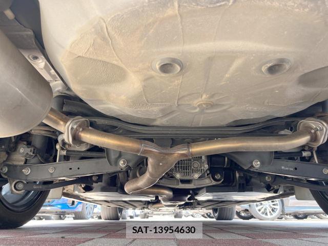 Subaru LEVORG 2022-09 8220672-18