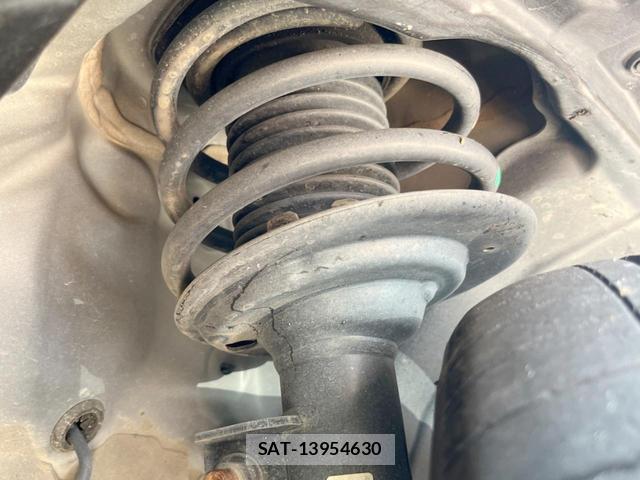 Subaru LEVORG 2022-09 8220672-19