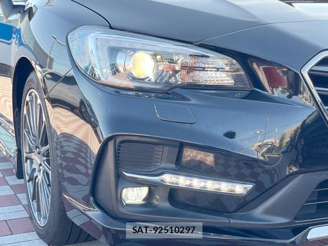 Subaru LEVORG 2017-11 8220676-14