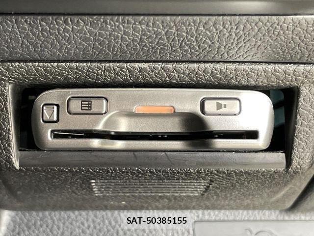 Subaru LEVORG 2017-08 8222343-5