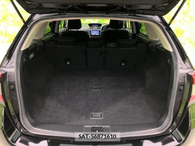 Subaru LEVORG 2018-01 8225094-7