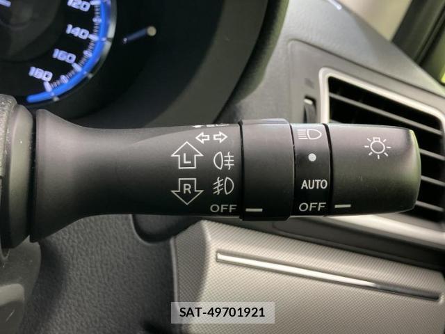 Subaru LEVORG 2018-08 8225148-16