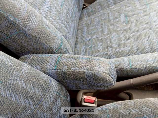 Honda LIFE 2000-01 8222673-11