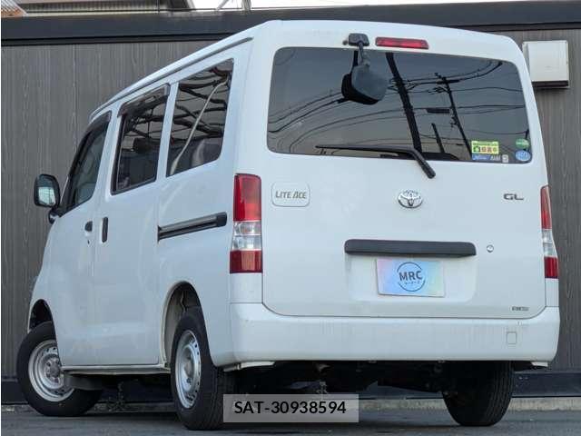 Toyota LITEACE VAN 2014-07 8218333-4