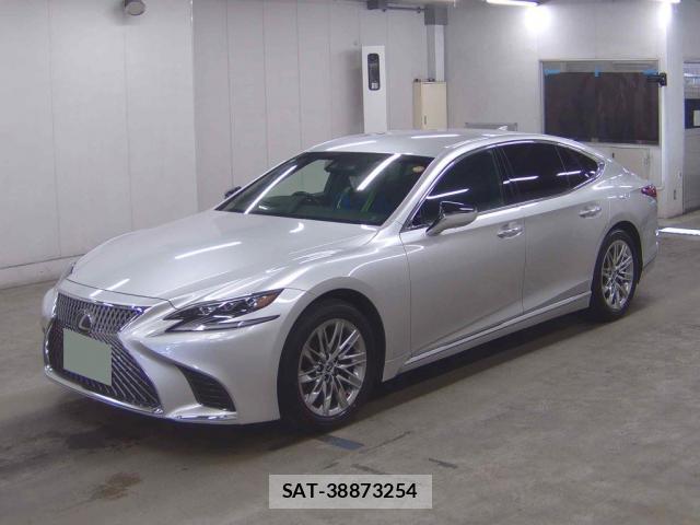 Lexus LS 2018-09 8216984-3
