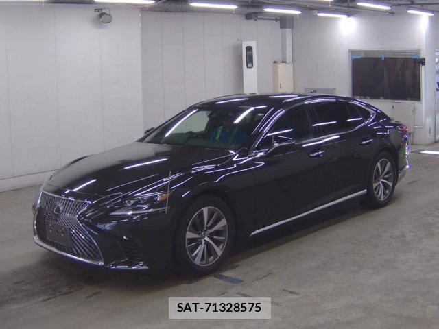 Lexus LS 2019-07 8217007-3