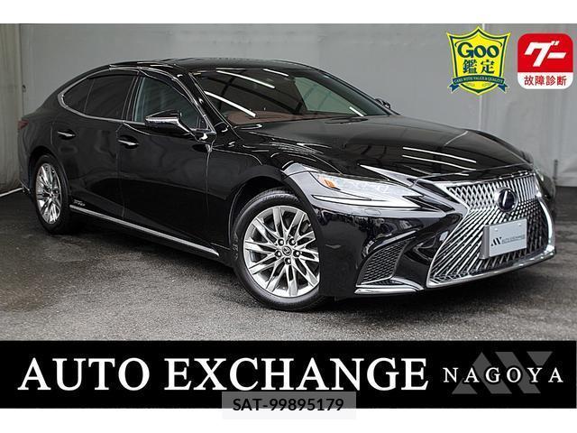 Lexus LS 2018-01 8217243-0