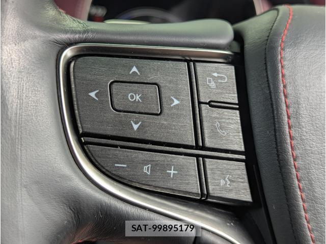 Lexus LS 2018-01 8217243-12