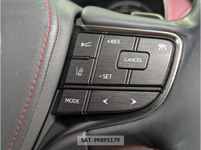 Lexus LS 2018-01 8217243-13