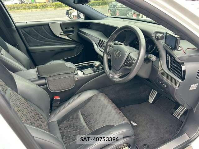 Lexus LS 2018-02 8218165-14