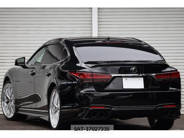 Lexus LS 2020-12 8220823-1