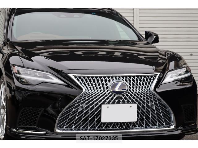 Lexus LS 2020-12 8220823-12