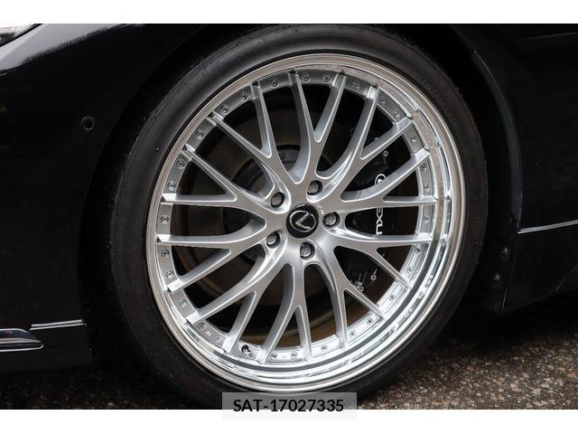 Lexus LS 2020-12 8220823-17