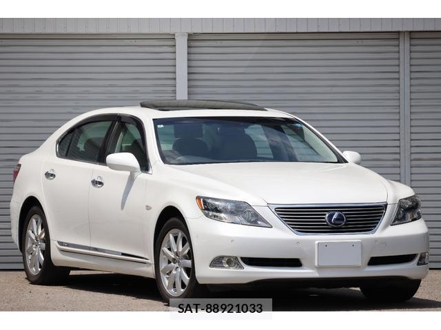 Lexus LS 2008-01 8220824-0