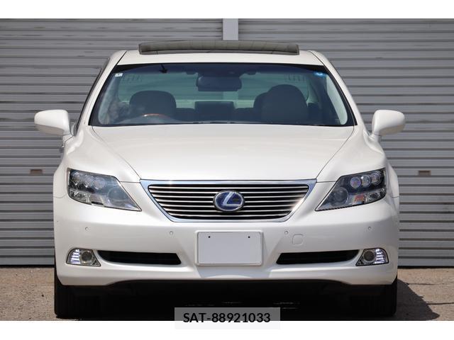Lexus LS 2008-01 8220824-12