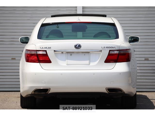 Lexus LS 2008-01 8220824-13