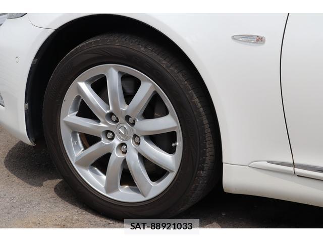 Lexus LS 2008-01 8220824-18