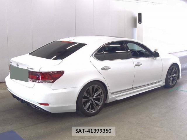 Lexus LS 2012-11 8221413-4