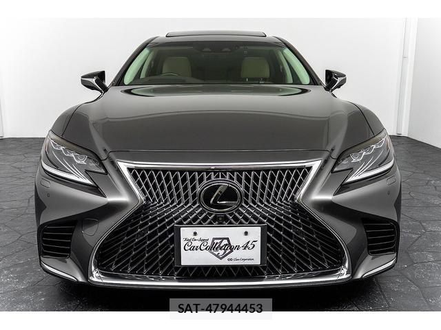 Lexus LS 2019-07 8221751-5