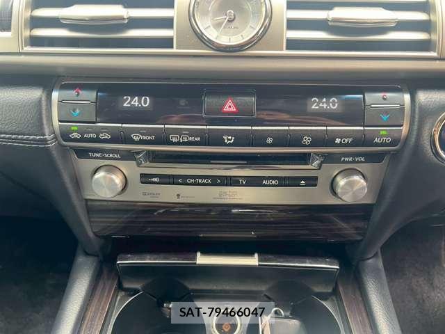Lexus LS 2013-01 8223188-13
