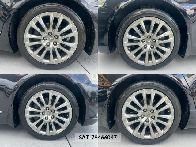 Lexus LS 2013-01 8223188-17