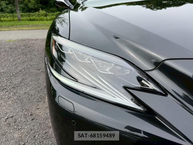 Lexus LS 2018-02 8223790-11