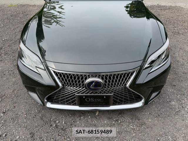 Lexus LS 2018-02 8223790-15
