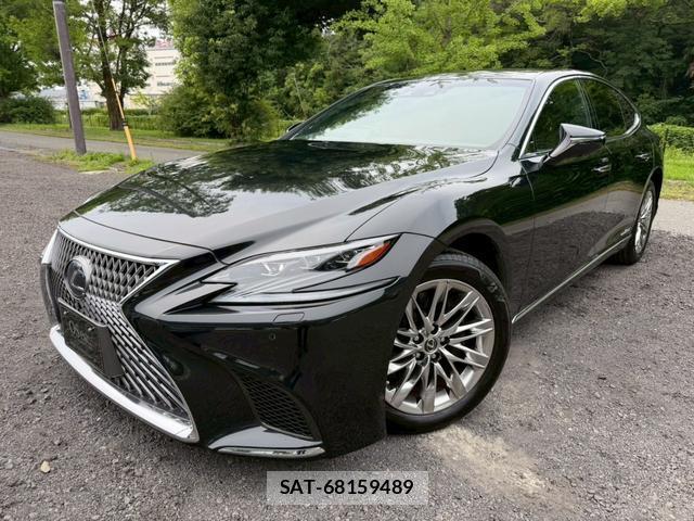 Lexus LS 2018-02 8223790-5