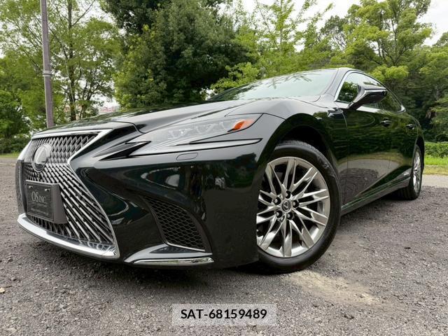 Lexus LS 2018-02 8223790-7