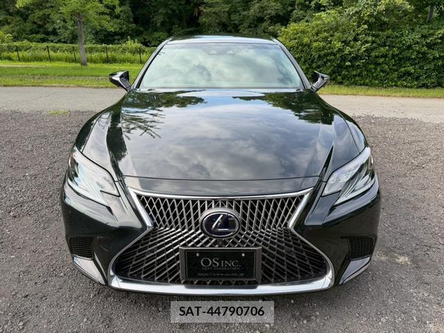 Lexus LS 2017-11 8223791-4
