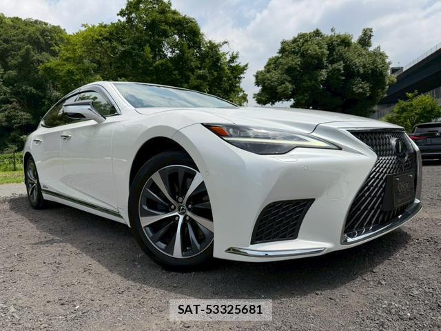 Lexus LS 2022-03 8223798-12