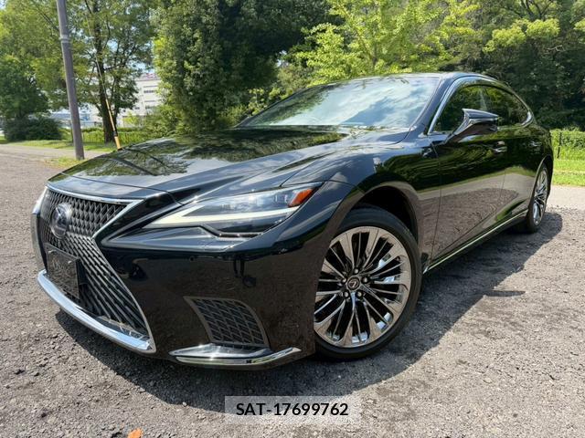 Lexus LS 2021-02 8223804-0