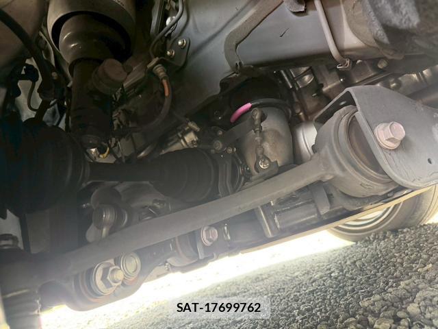 Lexus LS 2021-02 8223804-8