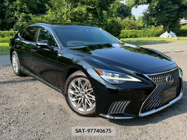 Lexus LS 2021-06 8223809-2