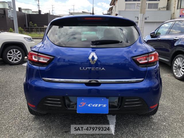 Renault LUTECIA 2018-09 8219614-16