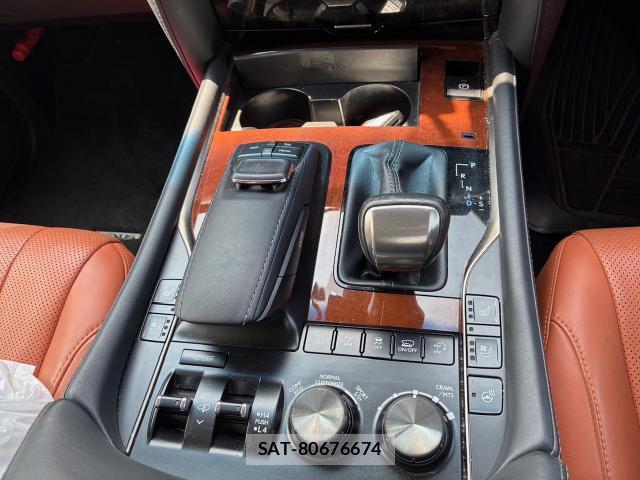 Lexus LX 2016-10 8223656-14