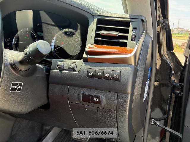 Lexus LX 2016-10 8223656-16