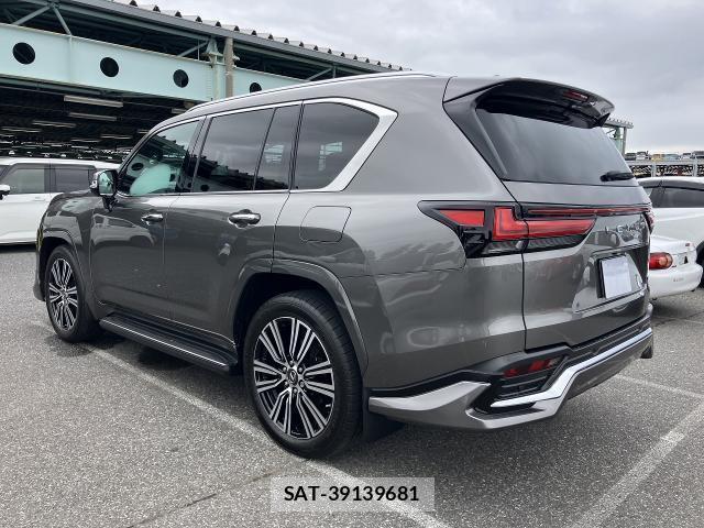 Lexus LX 2023-09 8224061-1